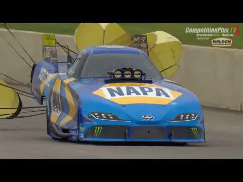 NHRA NORWALK FRIDAY: LANGDON PACES TOP FUEL, CAPPS CHARGES TO NO. 1