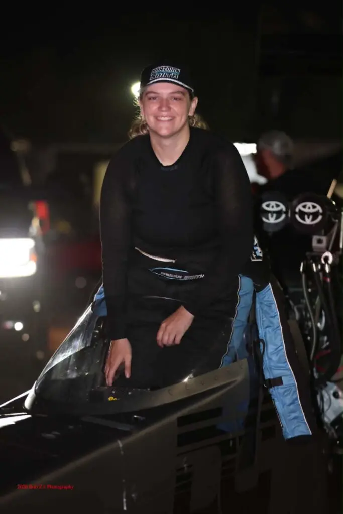 megan smith topfuel 04