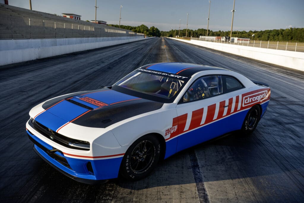 PAWUK TO DEBUT NEW DODGE CHARGER DRAG PAK AS NHRA GATORNATIONALS