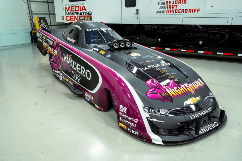 DEJORIA BRINGS FORCE???S NIGHT STALKER BACK TO INDY WITH A TROPHY IN MIND