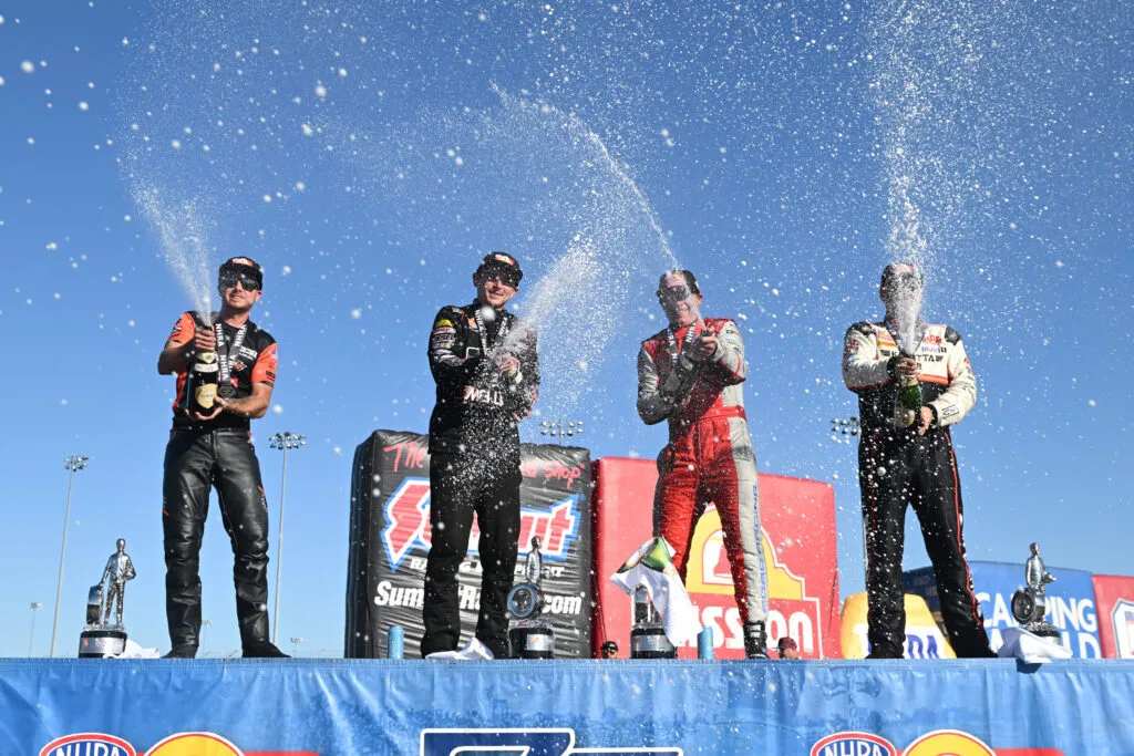 stlouis the ten lead